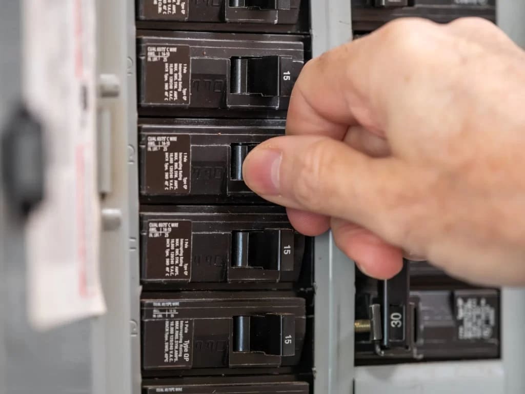 4. Inspect the Circuit Breaker 